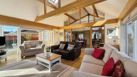 Mountford Close, Wellesbourne, Warwick
