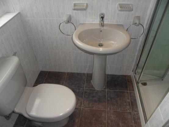 En-Suite Bathro...