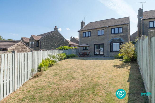 5 bed Detached for sale Image 4