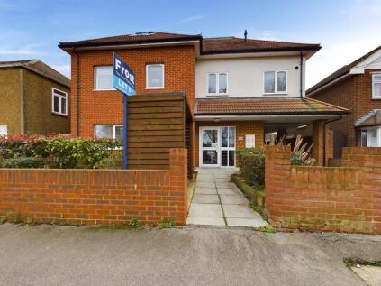 Woodthorpe Road, Ashford, Surrey, TW15