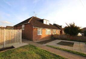 57, Clipstone Crescent, Leighton Buzzard LU7 3LX