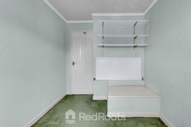 3 bed Semi-Detached for sale Image 11