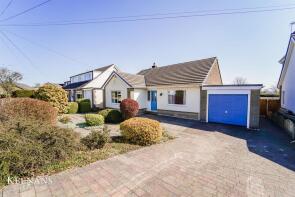 25, St Annes Drive, Fence BB12 9DY