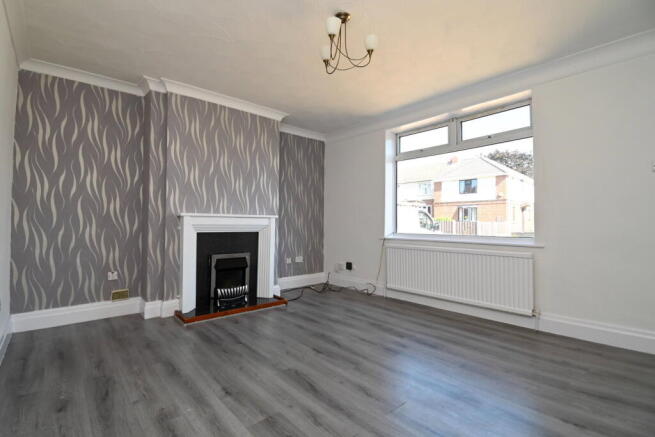 3 bed Semi-Detached for sale Image 5