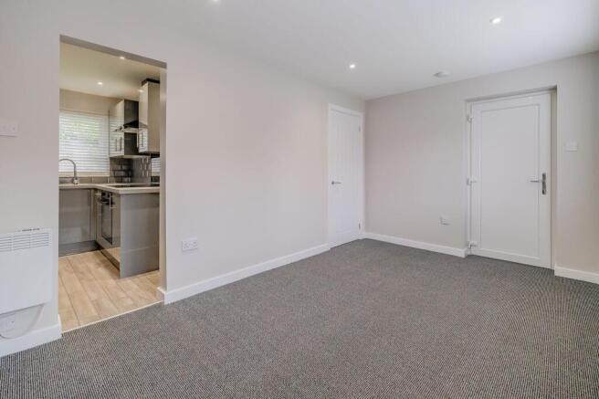 Lounge/ Dining Room