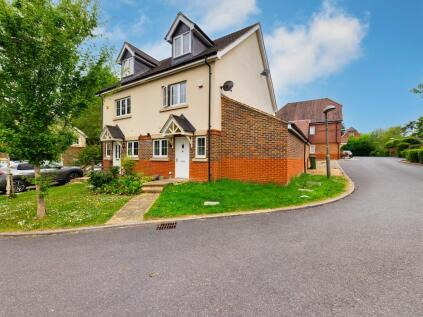 Ash Close, Banstead, SM7