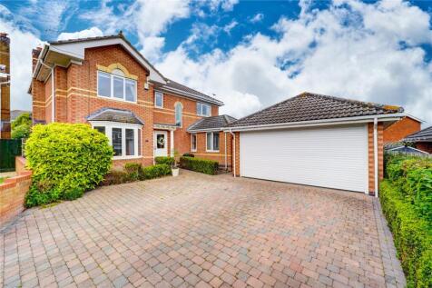 Charlotte Bronte Drive, Droitwich, Worcestershire, WR9