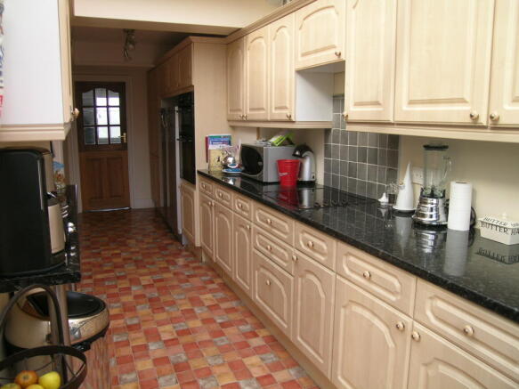 Photo 3