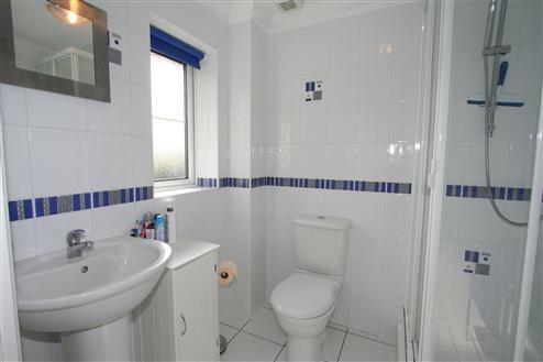 En-suite to Bedroom 1
