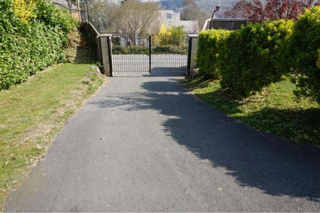 Gated Driveway