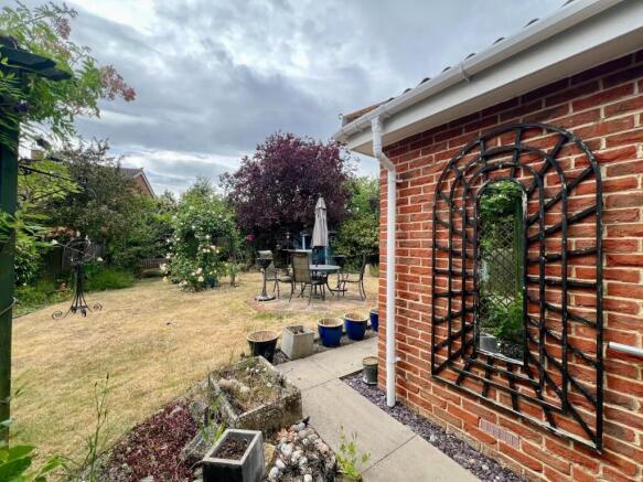 Garden (3)