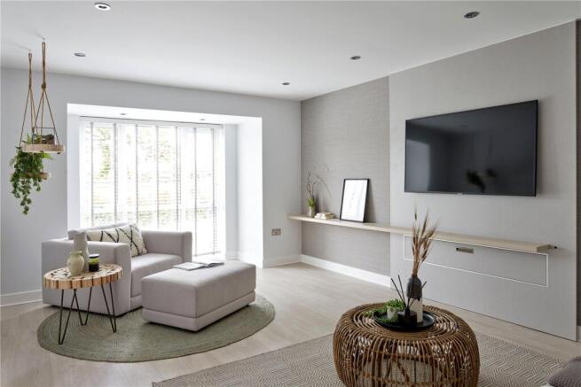 5 bed Detached for sale Image 9