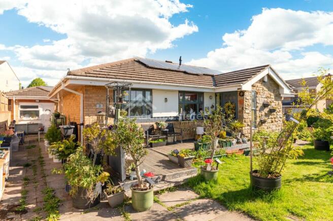 3 bed Detached Bungalow for sale Image 10