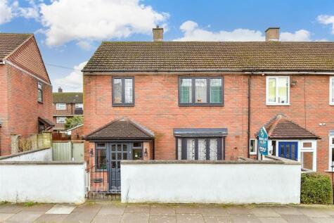 Hind Close, Chigwell, Essex