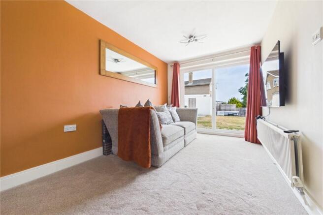 Broomfield Road, Tilehurst, Reading, RG30 photo 4