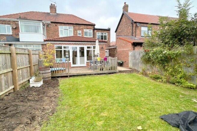 Rear Garden (2)