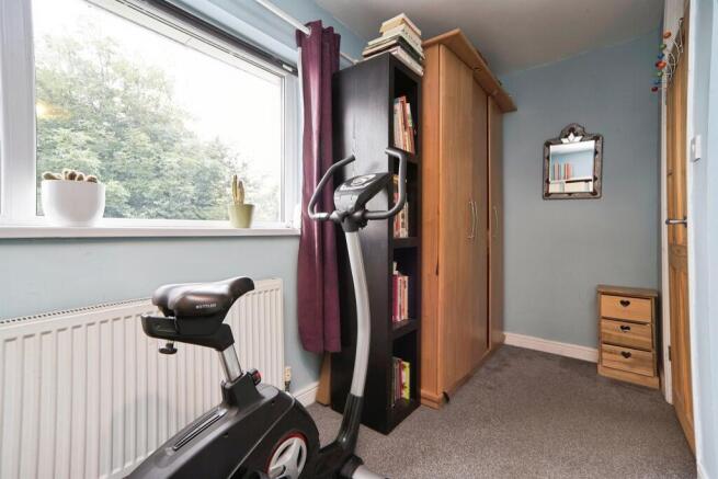 3 bed Semi-Detached for sale Image 10