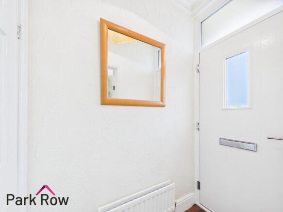 2 bed Terraced for sale Image 6