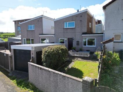 Mackay Court, Thurso