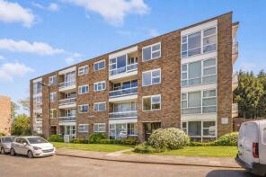 Flat 7, Wye Court, Malvern Way, London W13 8EA