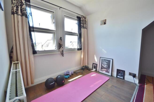LOFT ROOM - BEDROOM FIVE