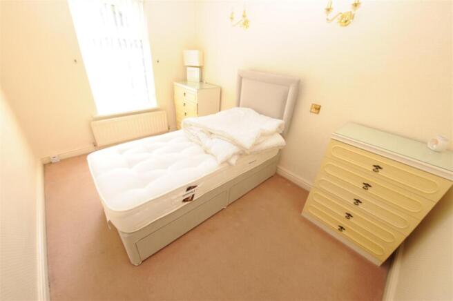 3 bed Semi-Detached for sale Image 9