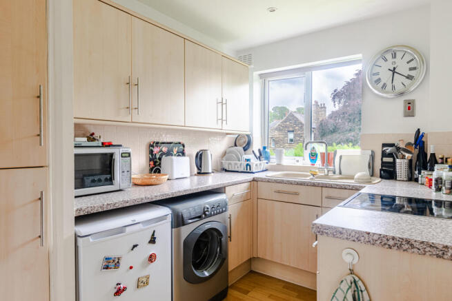 1 bed Flat for sale Image 6