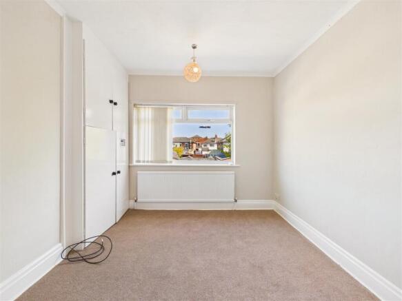 3 bed Semi-Detached for sale Image 9