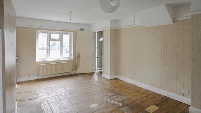 4 Nelson Close, Hillingdon, Uxbridge, UB10 0PX