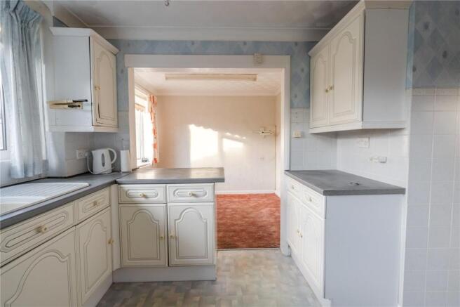 Kitchen (2)