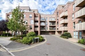 66, Scholars Court, Harrison Drive, Cambridge CB2 8EF