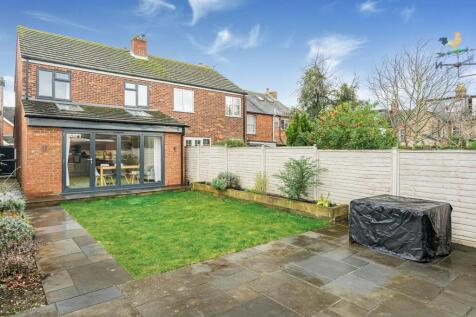 Queens Road, Thame, Oxfordshire, OX9
