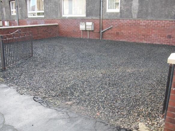 Garden/Driveway