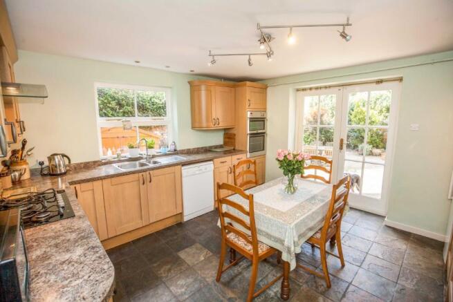 Kitchen/breakfast ro