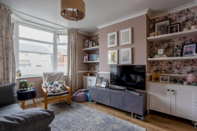 3 bed Semi-Detached for sale Image 8