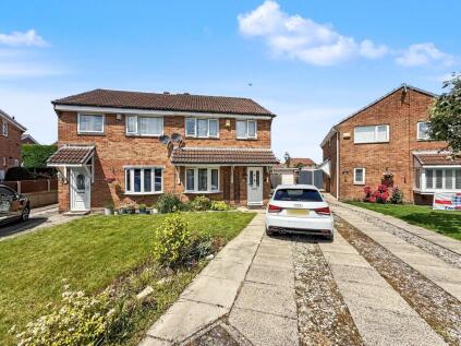 Honiton Grove, Radcliffe, M26