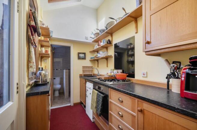 2 bed Terraced for sale Image 9