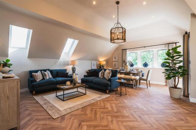 2 bed Apartment for sale Image 5