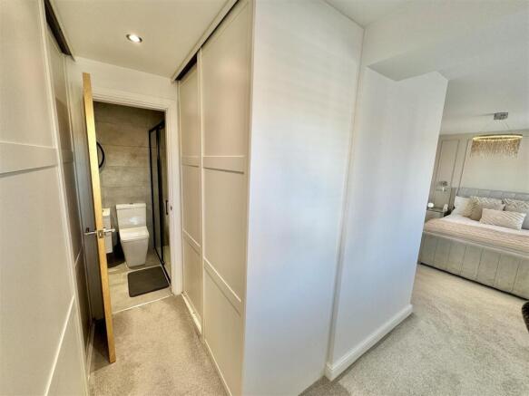 DRESSING AREA