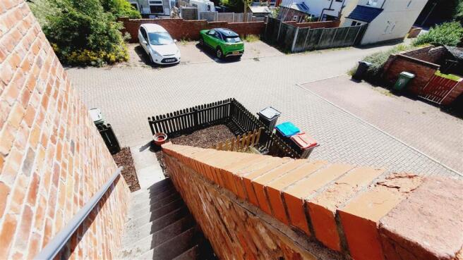 Access to Apartment