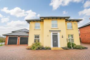 18, Randall Crescent, Cromer NR27 0FD