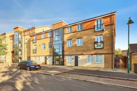 Braymere Road, Hampton Centre, Peterborough