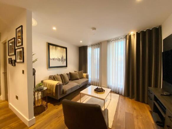 1 bed Apartment to rent Image 3