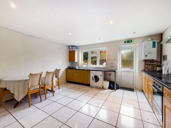 Kitchen B side
