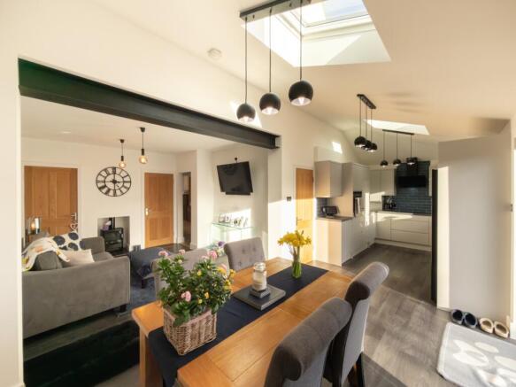 20260211103000 - 2026-02-11_15-25-04 - 17 Manwick 