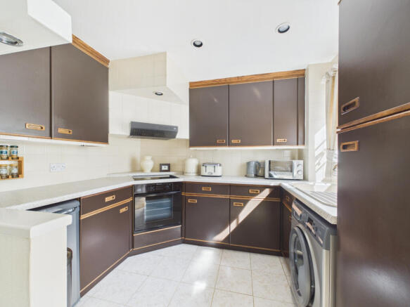 3 bed Detached for sale Image 5