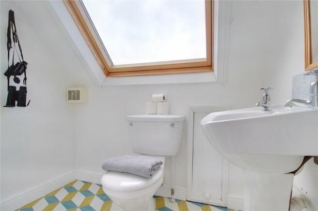Top Floor Wc
