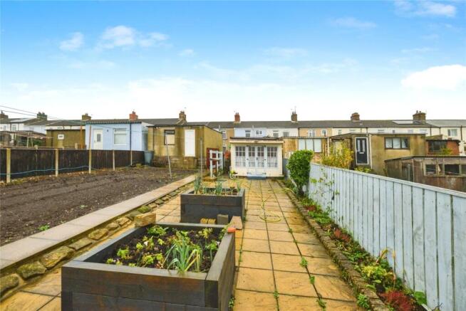 2 bed Terraced for sale Image 6