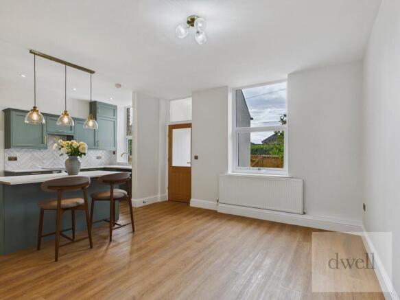 3 bed Terraced for sale Image 6