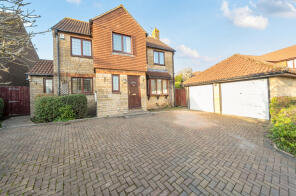 16, Squires Hill Close, Royal Wootton Bassett SN4 8LS